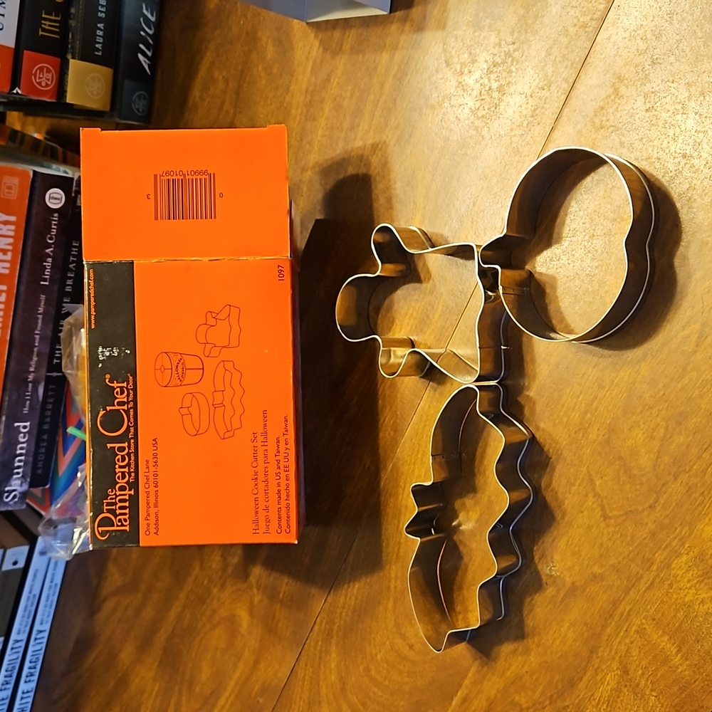 Halloween Cookie Cutter Set by The Pampered Chef